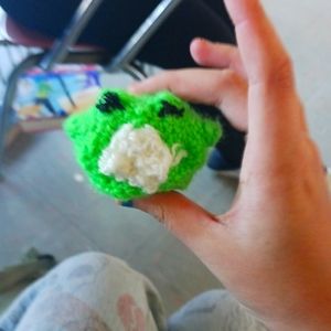 Crochet frog